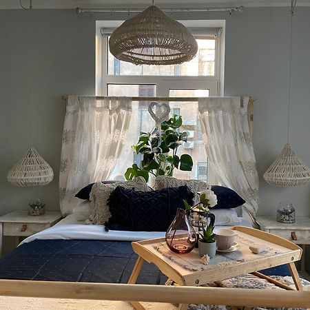 Pristine 1Br Apt In City Center W/ Patio And Parking Ryga Zewnętrze zdjęcie